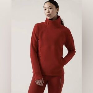 Athleta Altitude Polartec Fleece Cozy Funnel Neck Top S Small EUC Red